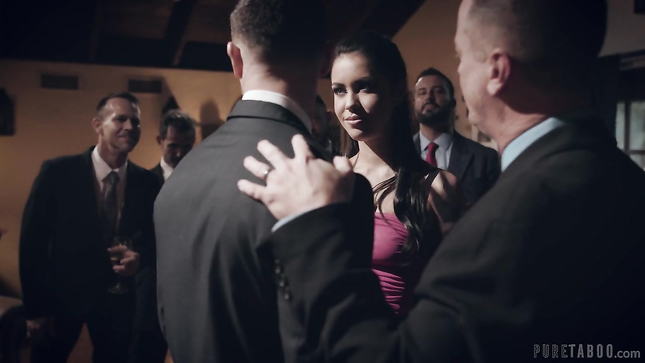 Алина Лопез занимается сексом на глазах у зрителей