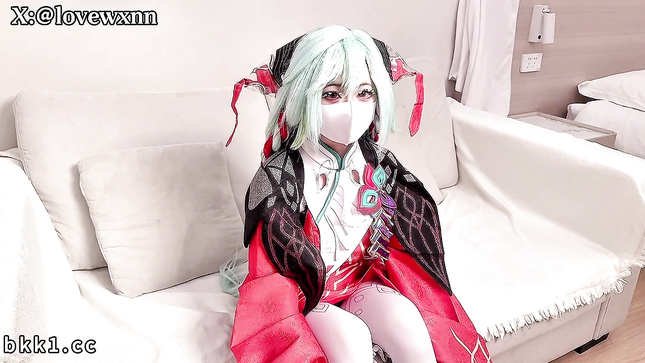 Секс крупным планом с азиатской косплейщицей